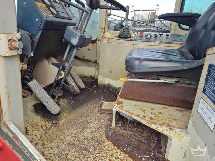 1988-deere-644e-image-18