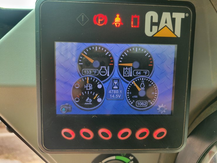 2016-caterpillar-299d-image-14