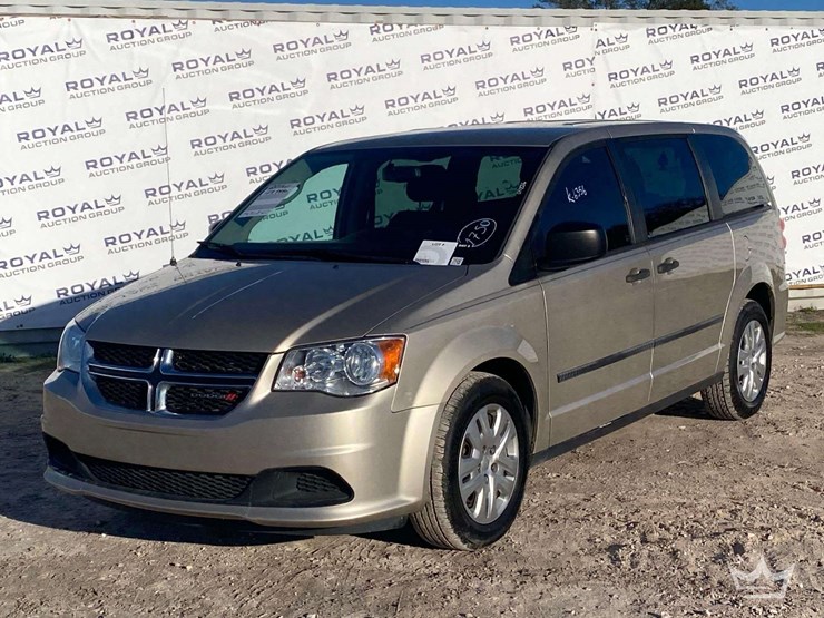 2016-dodge-grand-caravan-image-1