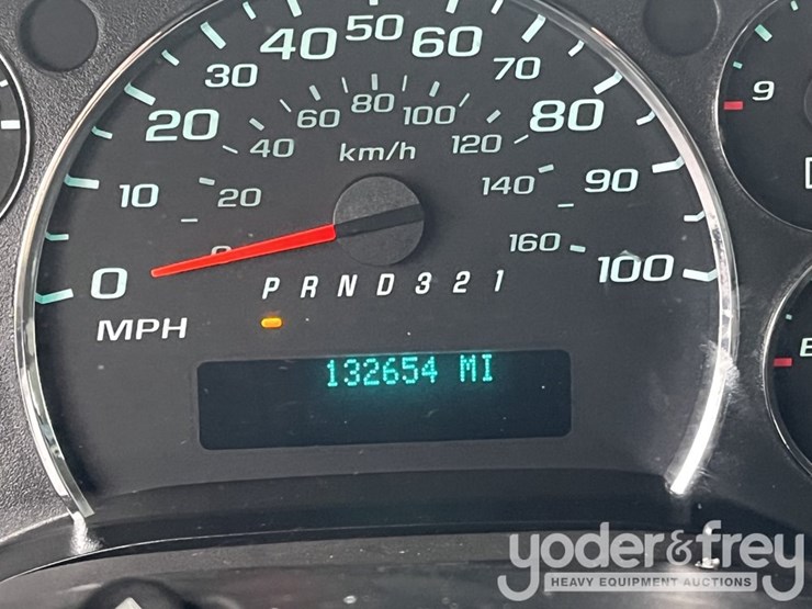 2009-chevrolet-express-3500-image-19