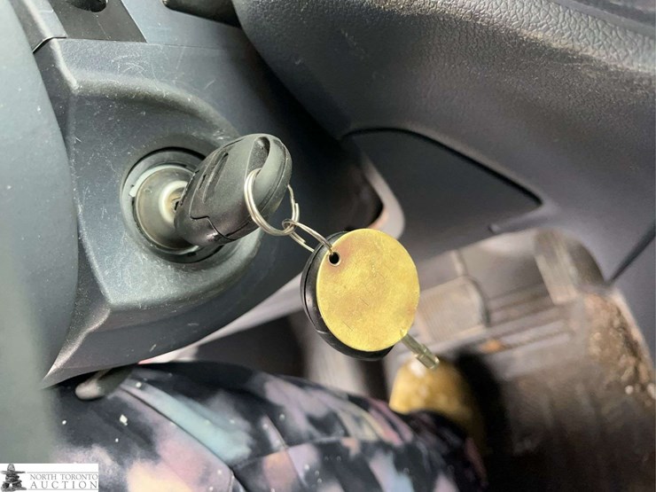 2011-ford-transit-connect-image-14