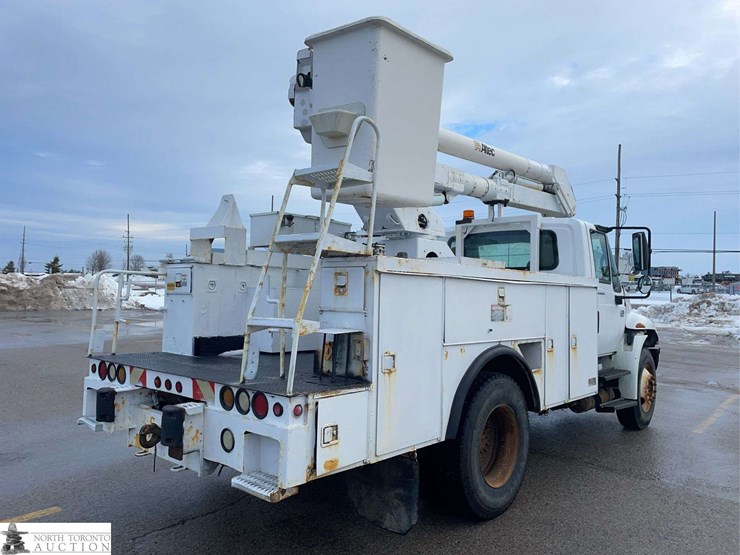 2006-international-durastar-4200-image-5