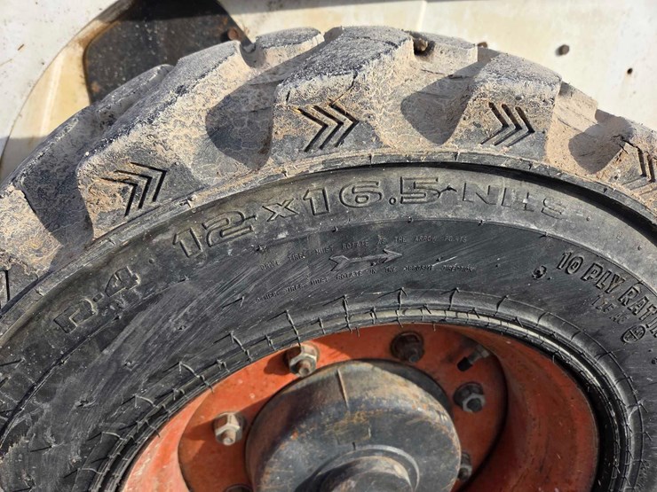 2008-bobcat-a300-image-11