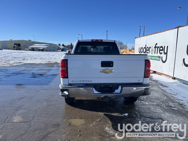 2015-chevrolet-silverado-1500-image-5