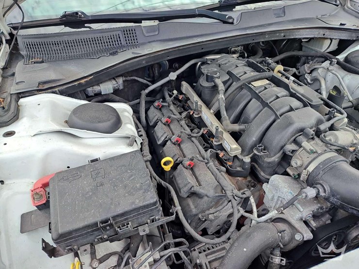 2017-dodge-charger-sedan-image-23