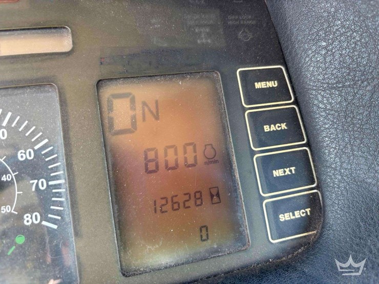 2006-deere-250d-image-6