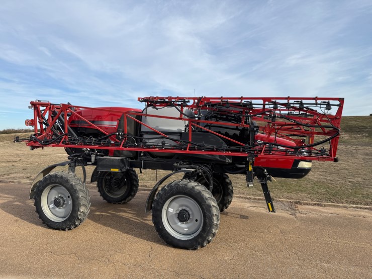 2019-case-ih-patriot-2250-image-9