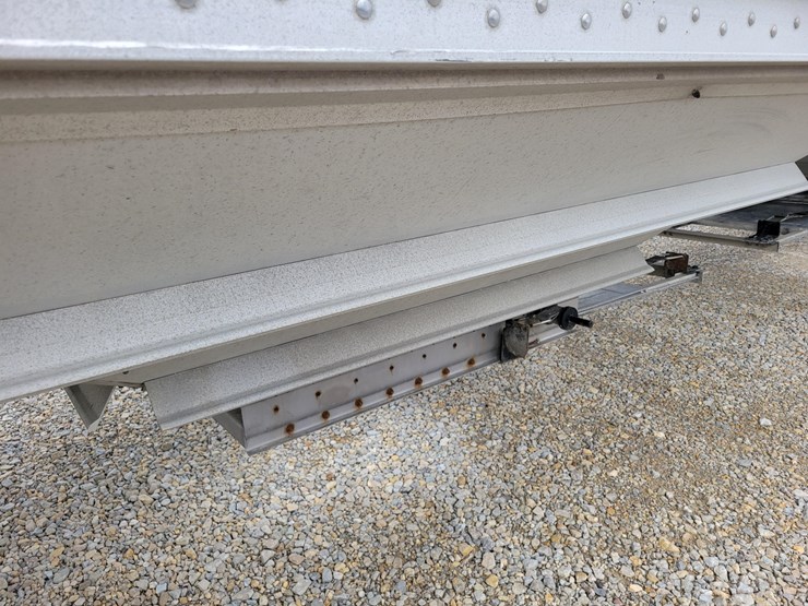 2001-wilson-hopper-bottom-image-26