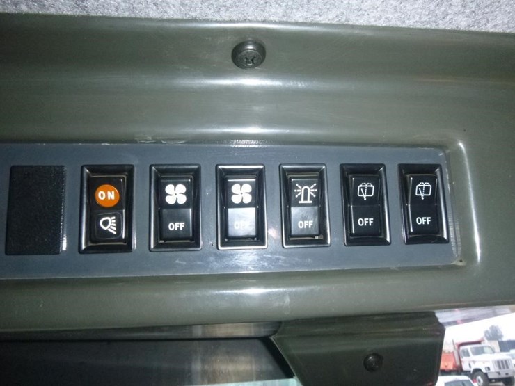 2006-komatsu-gd555-3c-image-19