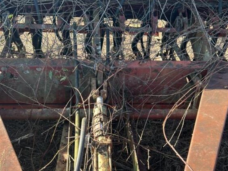 international-5100-image-12