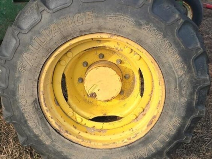 john-deere-6420-image-4