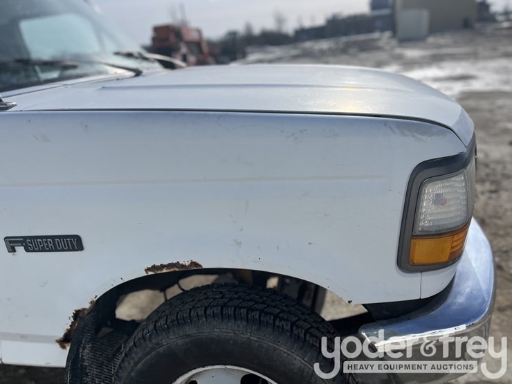 1993-ford-f-super-duty-image-10