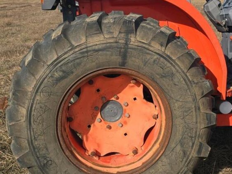 kubota-la853-image-7