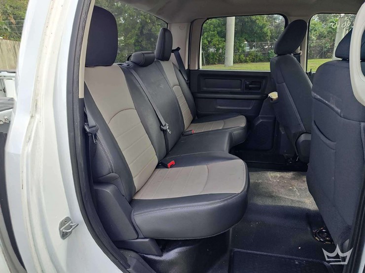 2012-dodge-ram-1500-image-18