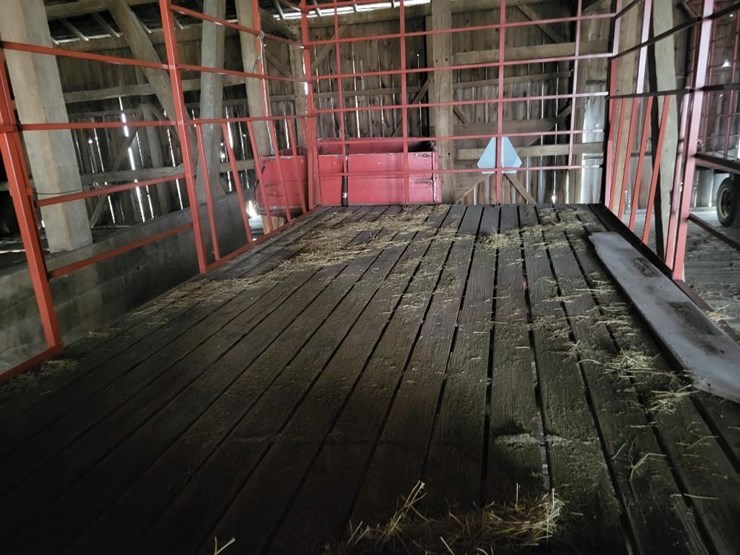 meyer-kicker-wagon-w/unverferth-rge10-running-gear---tag-#1113-image-21