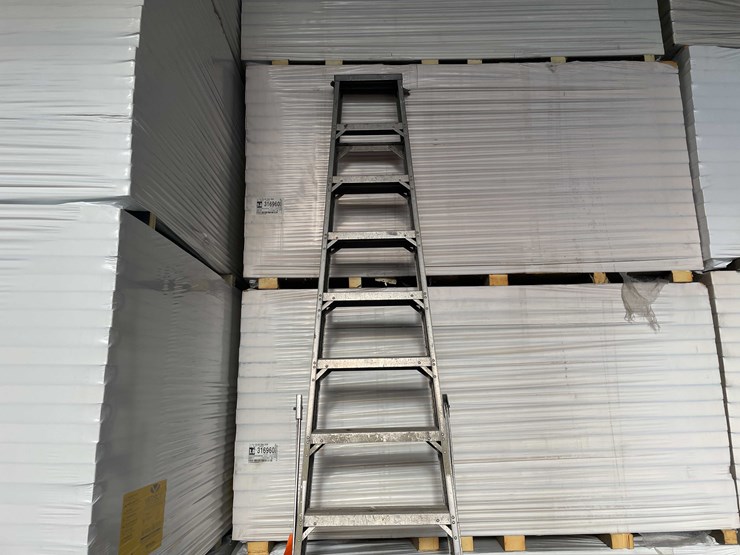 #2774-•-aluminum-14'-ladder-image-2