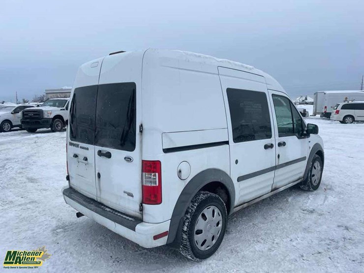 2011-ford-transit-connect-image-11