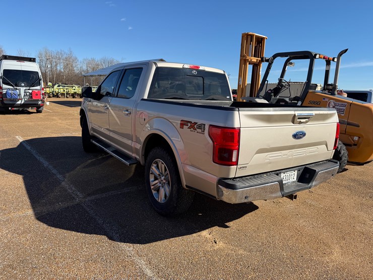 2018-ford-f150-lariat-image-5