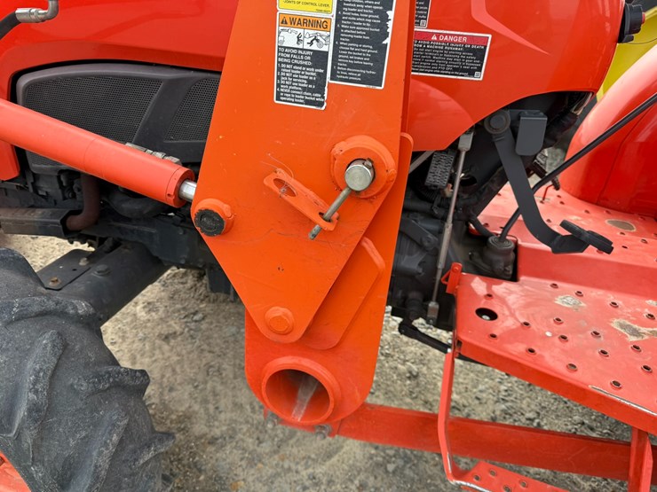 kubota-l4701-image-13
