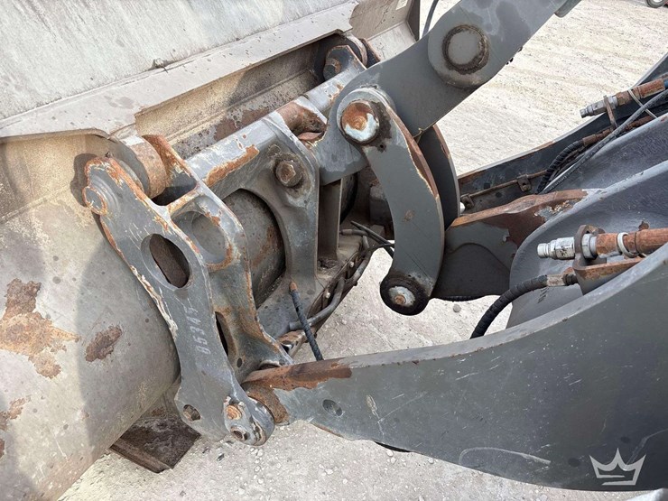 2020-volvo-l60h-image-10