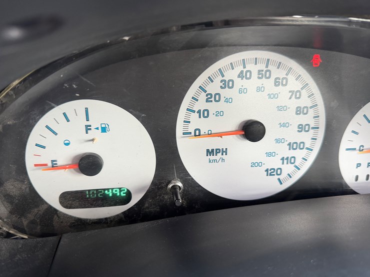 #7788-•-2003-dodge-minivan-image-16