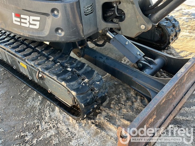 2021-bobcat-e35-image-19