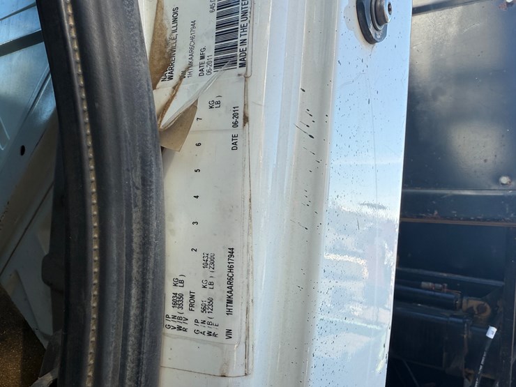 2012-international-durastar-4400-image-9