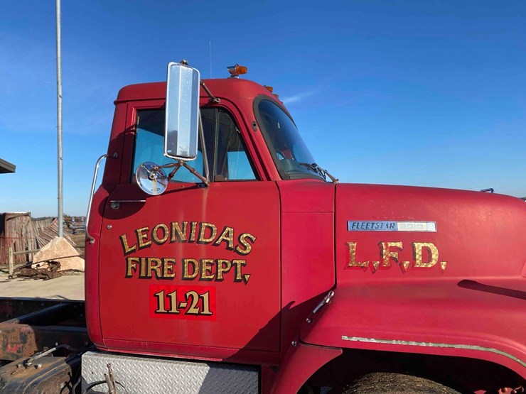 1970-international-2010a-fleetstar-firetruck-image-8