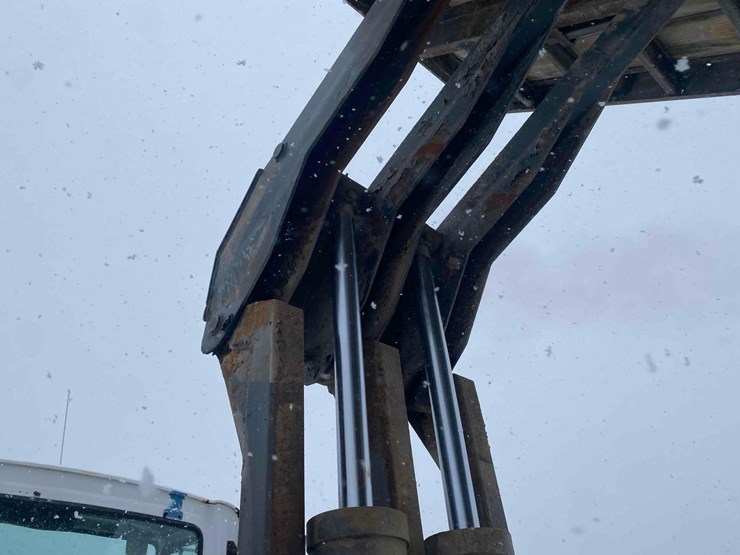 1983-ford-9000-image-49