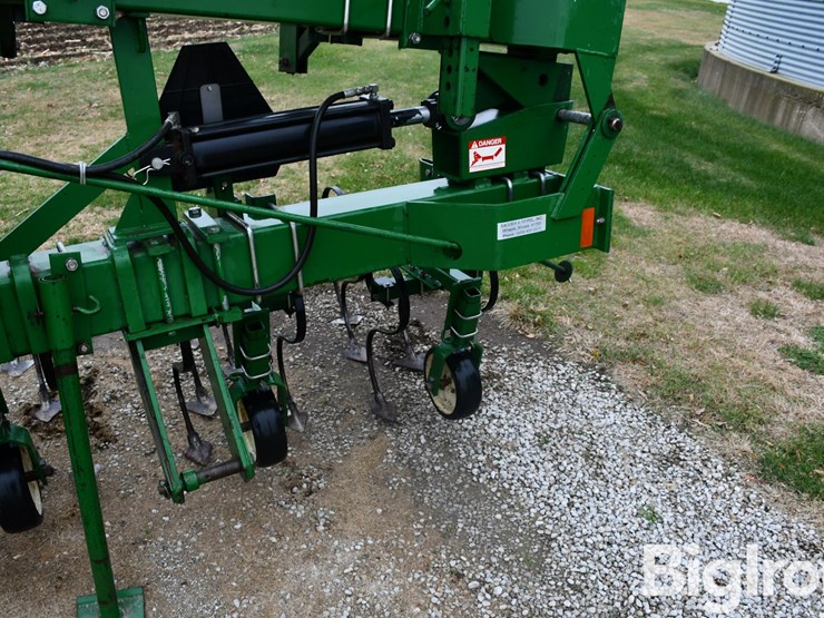 glencoe-8r30-cultivator-image-12