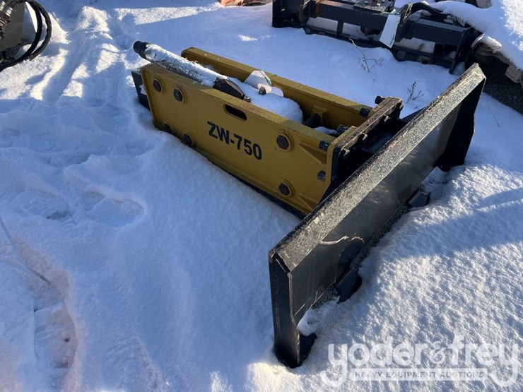 wolverine-cb-11-750f-image-2