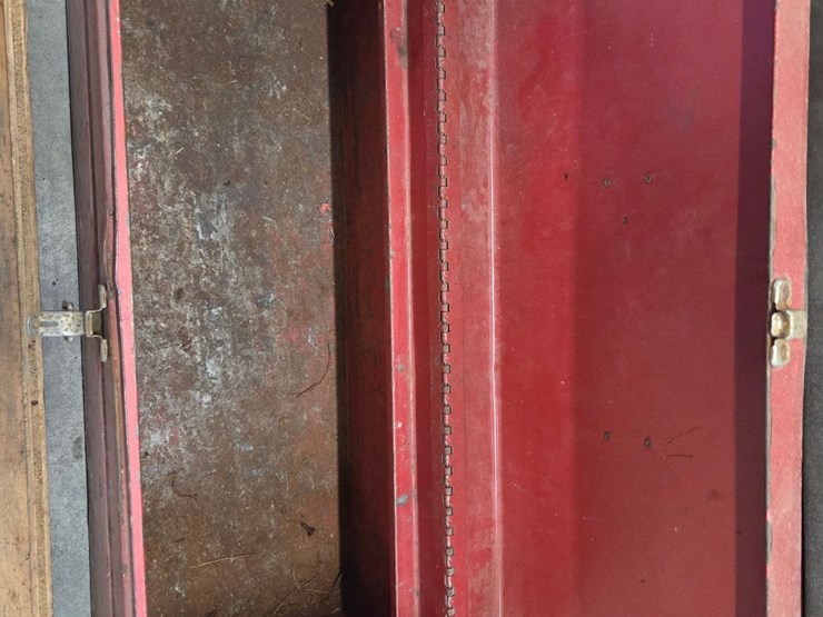 (3)-metal-tool-boxes-image-7