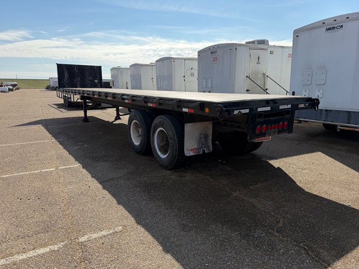 trailmobile-flatbed-image-5