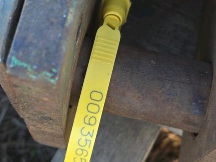 john-deere-c2-quick-hitch-image-3