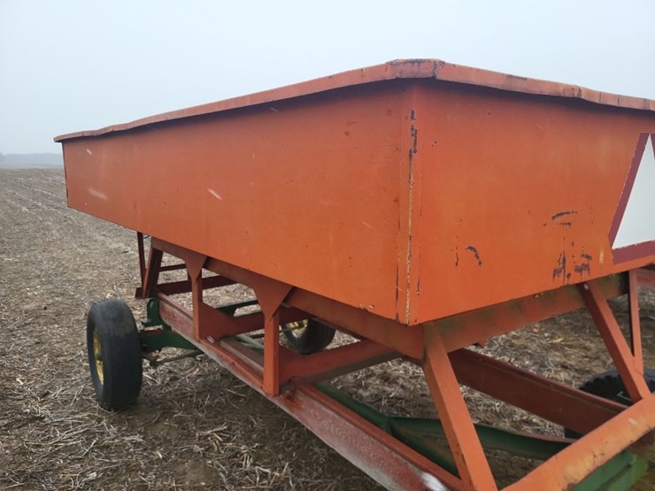 hopper-wagon-w/running-gear-image-13