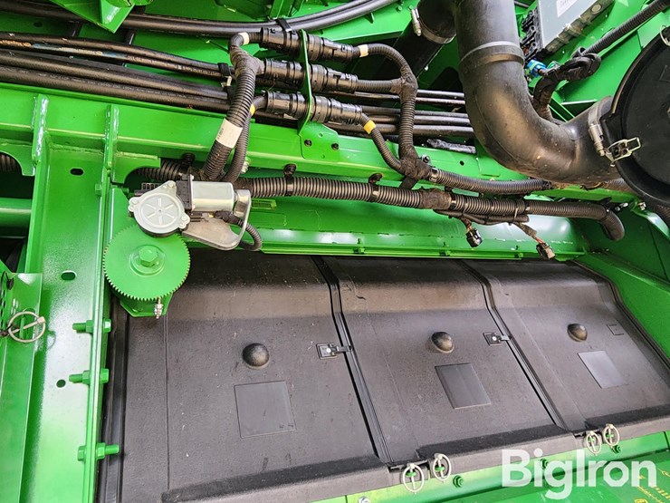 2022-john-deere-s770-image-14