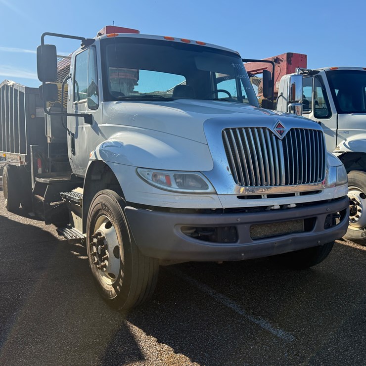 2018 INTERNATIONAL DURASTAR 4400