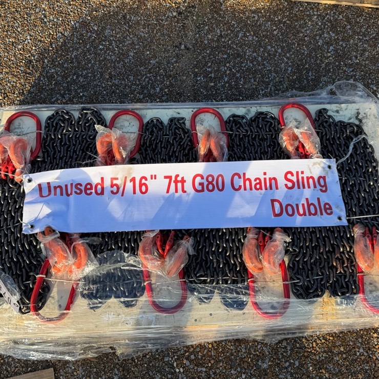 #7899 • 1 Pallet 5/16" X 7' Sling Chain