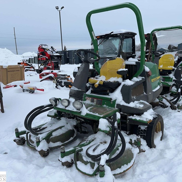 2013 JOHN DEERE 7400