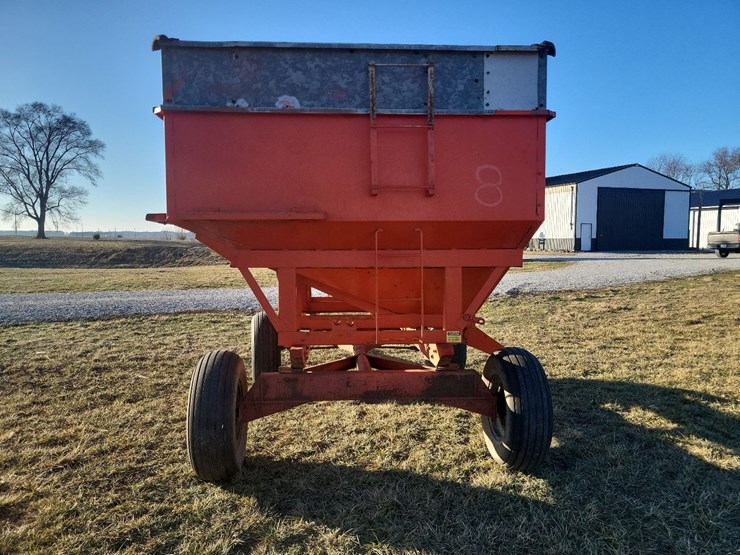 hopper-wagon-w/westendorf-running-gear-image-4