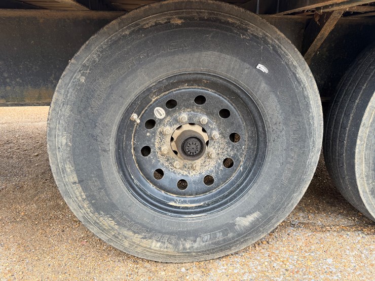 #7804-•-protrak-gn-trailer-image-7