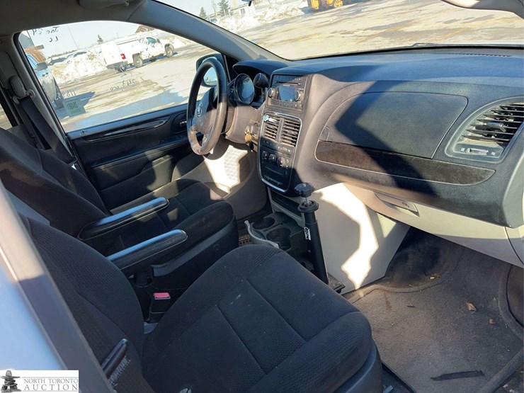 2012-ram-c/v-image-26