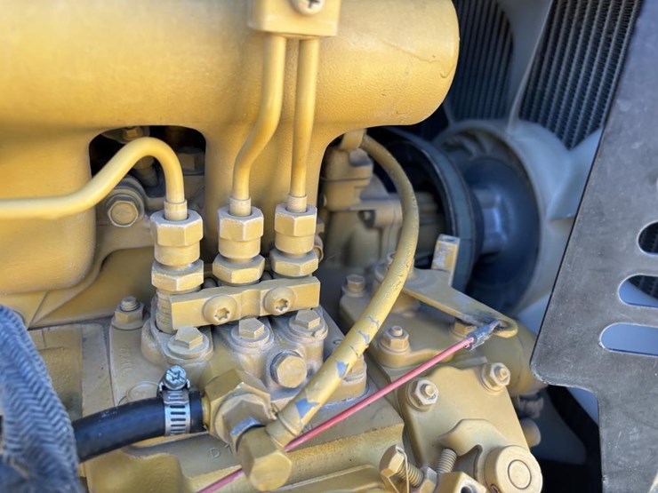 2018-caterpillar-303-image-54