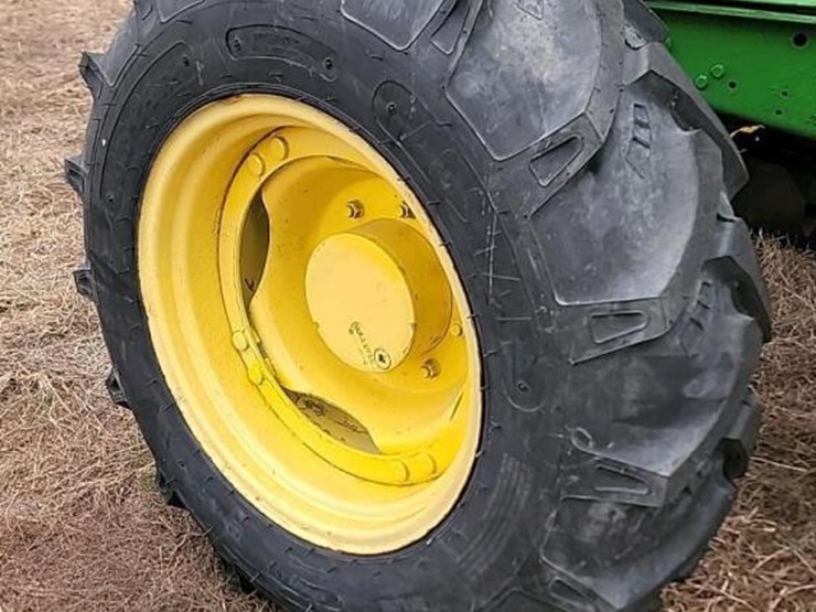 john-deere-6415-image-4