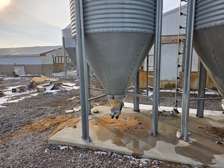 4-ton-hog-slat-feed-bin-#24-image-9