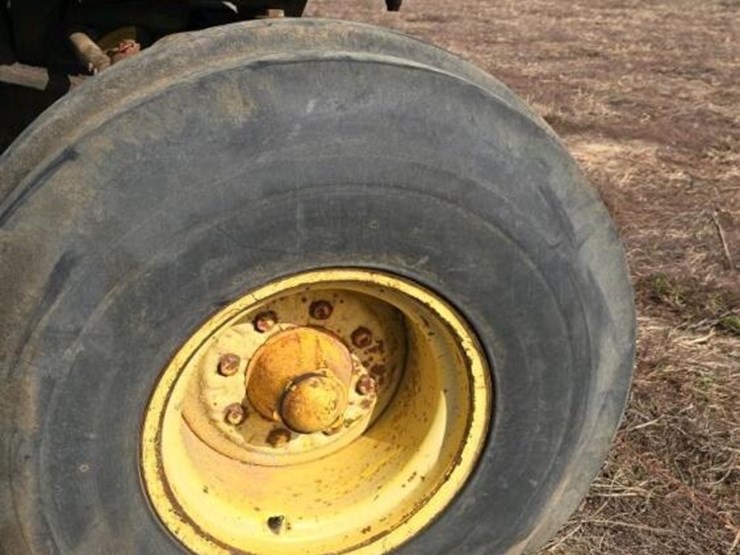 john-deere-4640-image-4