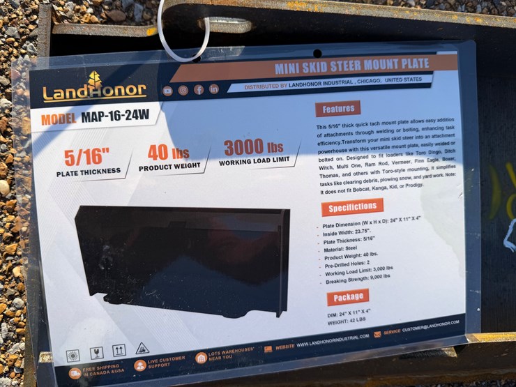 #7847-•-land-honor-mini-skid-steer-mount-plate-image-1