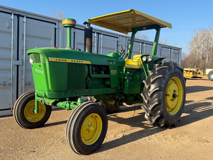 john-deere-4020-image-1