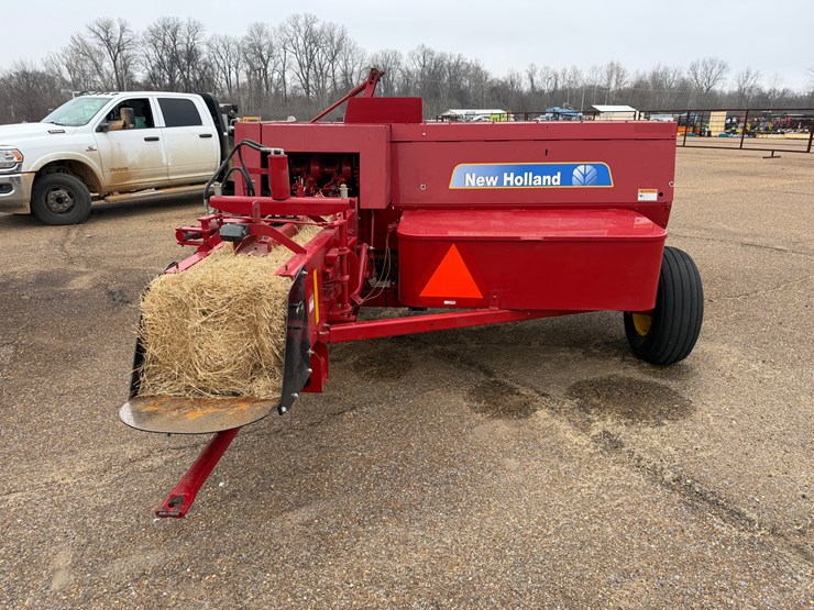 2019-new-holland-bc5070-image-9