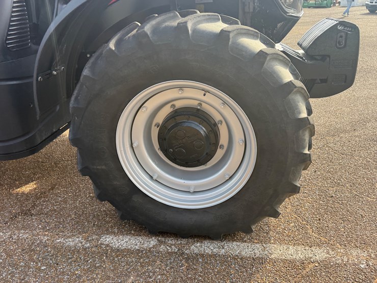 case-ih-145-image-21